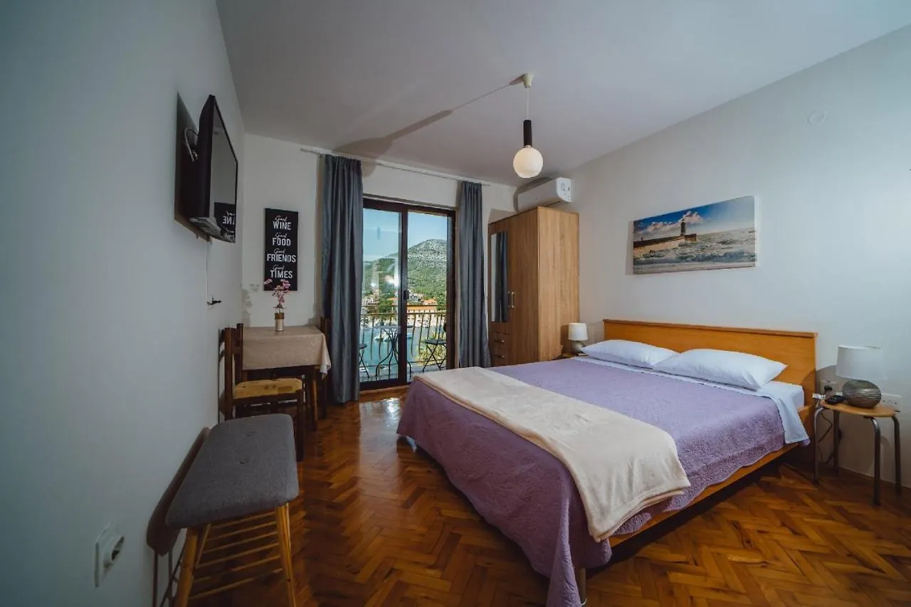 Seaside Apartments Seget Vranjica 3*,