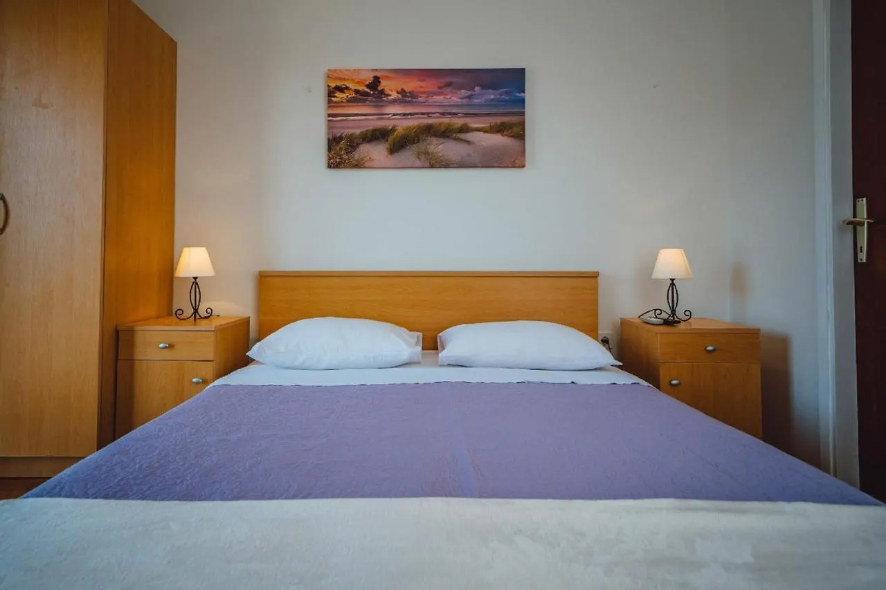 Seaside Apartments Seget Vranjica Croatia